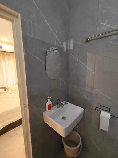Bathroom 4, AGV Stay, Tiruvannamalai