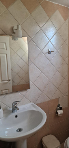 Bathroom, Lemi Apartments, Epirus