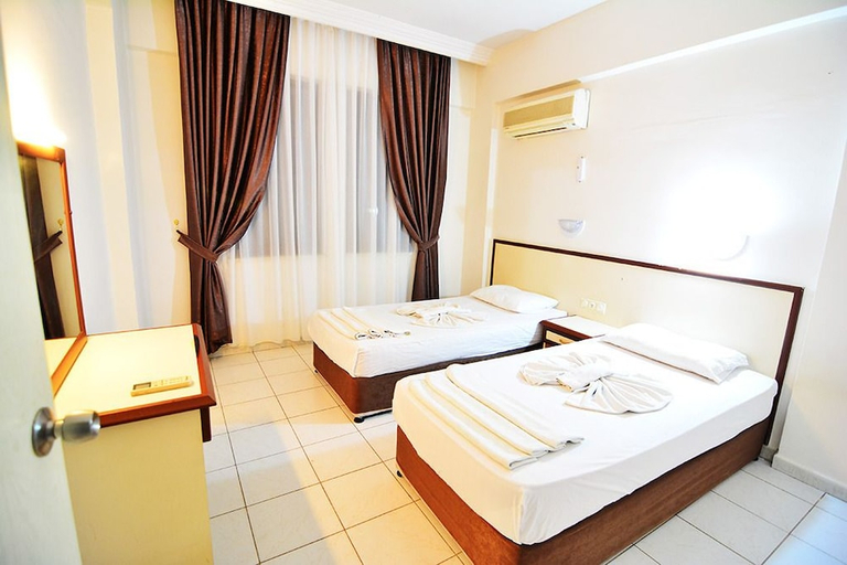 Bedroom 4, Arsi Sweet Suit Hotel, Alanya