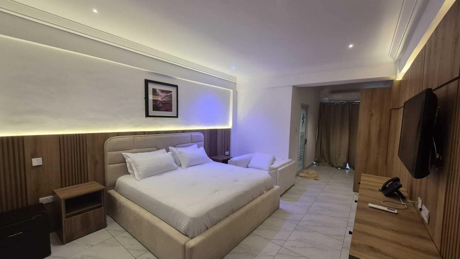 Room 2, Bruce Palace Hotel, Awutu Efutu Senya