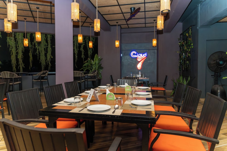 Others 5, Saninro Residences & Food Court, Ja-Ela