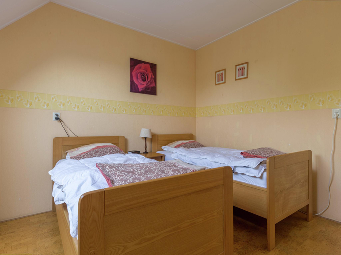 Bedroom, Cosy vacation home with a garden, Sint Anthonis