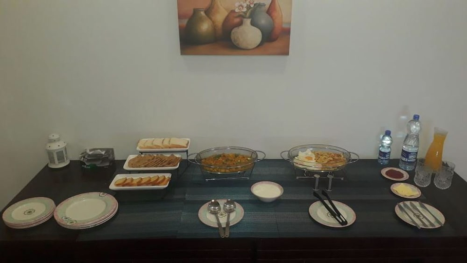 Food & Drinks, Le Grand Residence, Islamabad