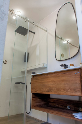 Bathroom 4, Cross Resort Yerevan, Yerevan