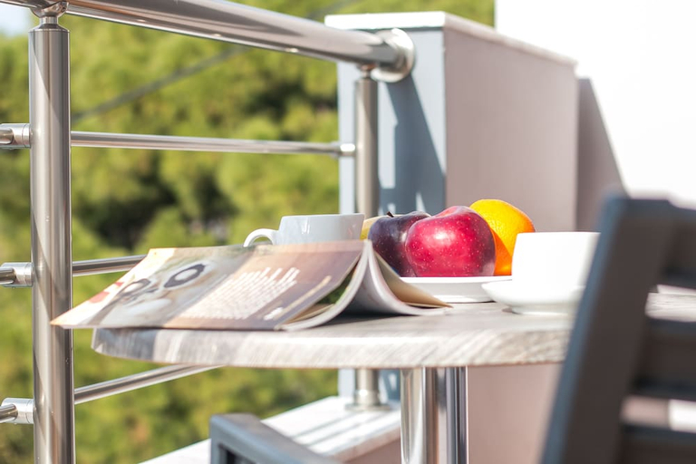 Food & Drinks 5, Platoni Elite Apartments, South Aegean