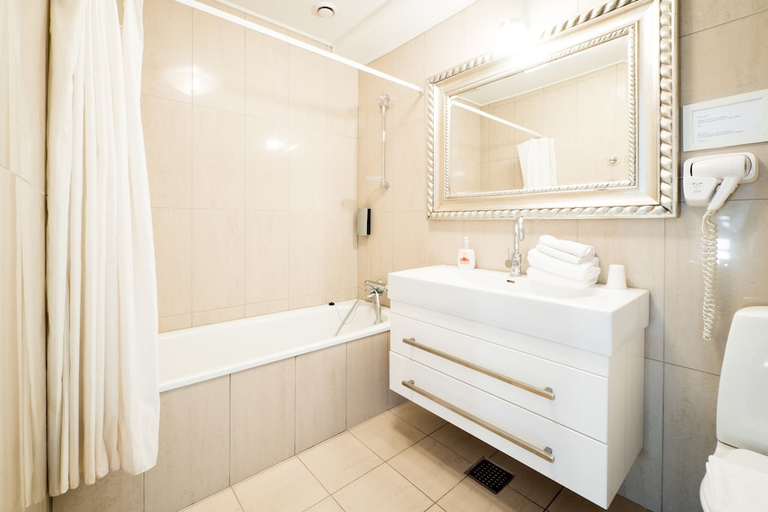 Bathroom 4, Den Gamle Grænsekro, Kolding