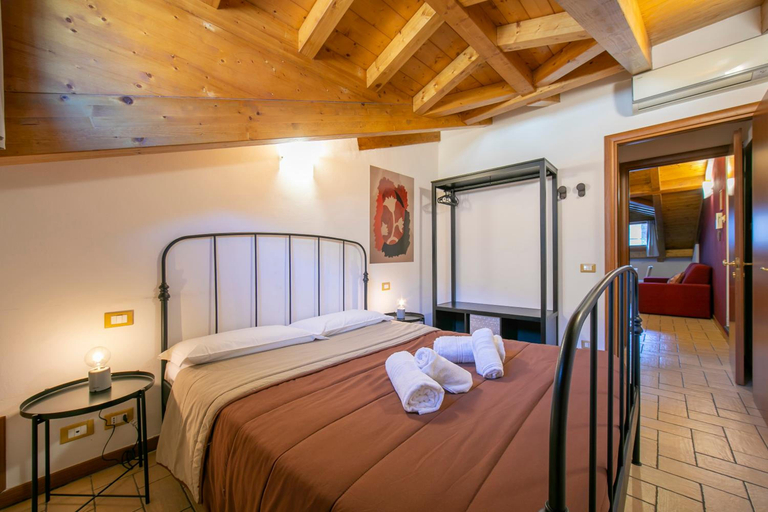 Bedroom 3, Le stanze del Lago, Como