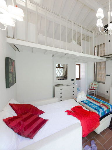 Bedroom 3, Norcenni Aparthotel , Florence