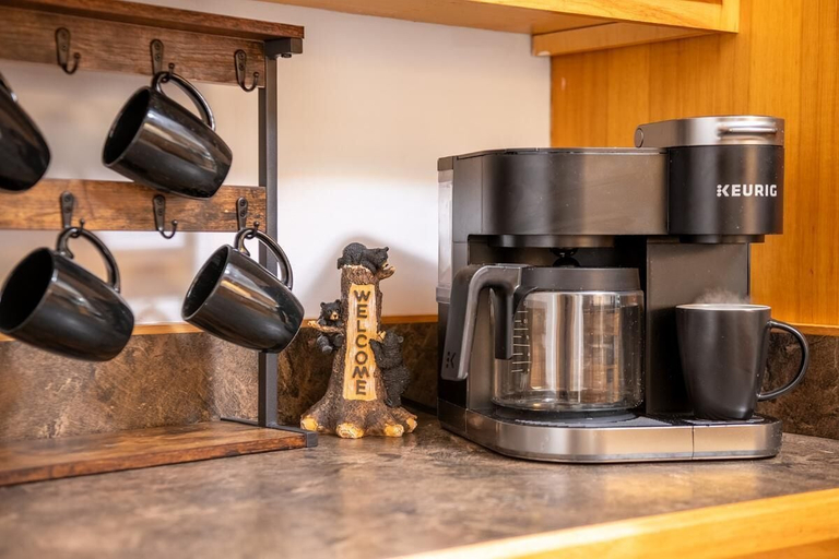 Coffee and/or coffee maker, Pennies From Heaven, Sevier