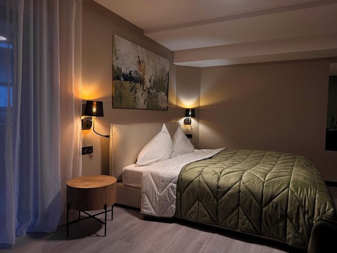 Bedroom 3, St. Peter de Luxe, Innsbruck Land