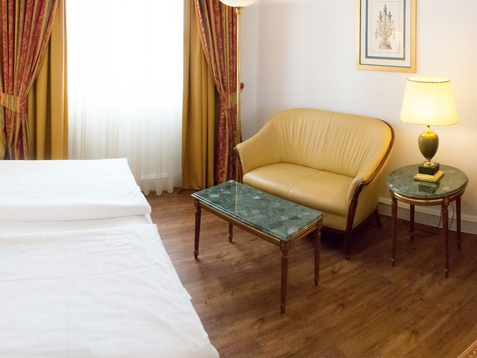 Bedroom 4, Dormero Hotel Halle, Halle (Saale)