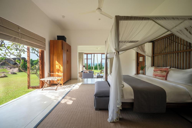 Bedroom 3, Kumu Beach By Teardrop Hotels, Balapitiya