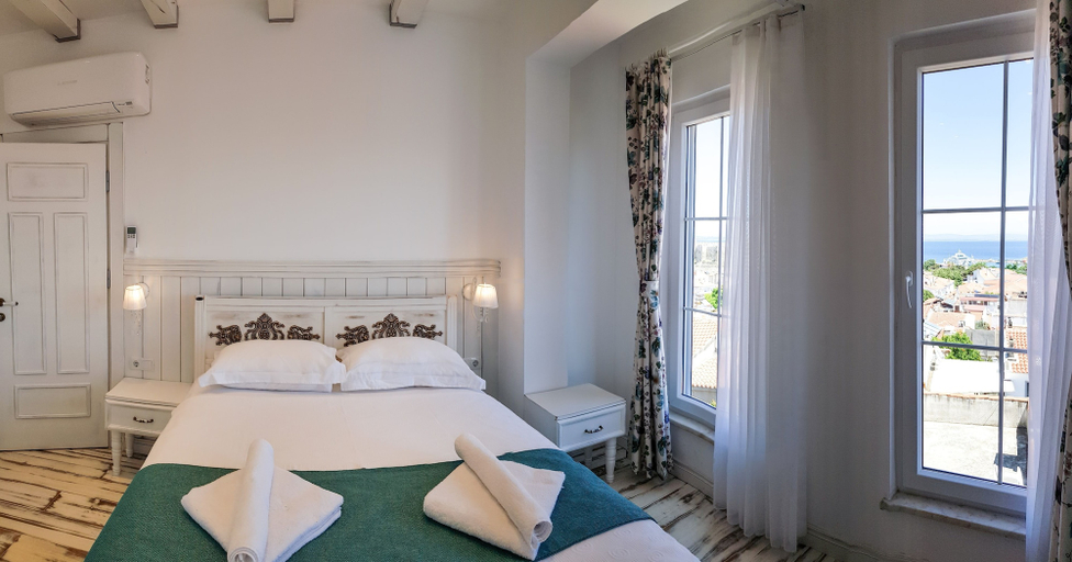 Bedroom 4, Kalinihta Otel, Bozcaada