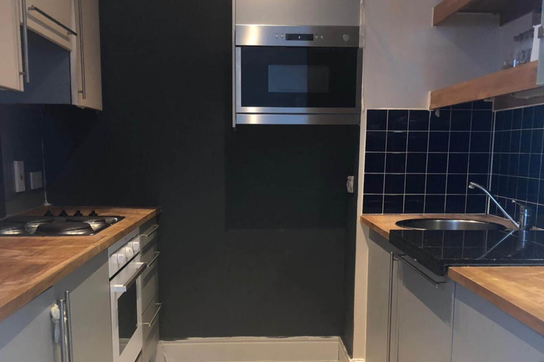Private kitchen 5, Sleeps4-familyfriendly-kingbeds-2bath, London