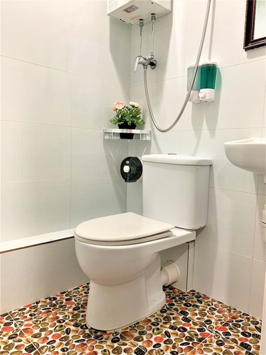 Bathroom 4, Sydney Hostel, Kowloon