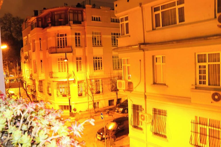 Exterior & Views 2, Avrasya Hostel, Fatih