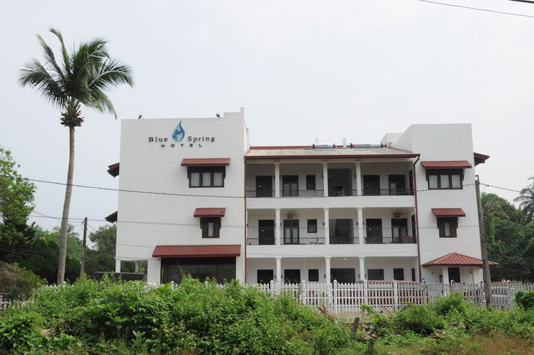 Exterior & Views, Blue Spring Hotel, Panadura