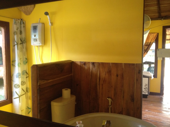 Bathroom 3, Freeda Resort Koh Jum, Nua Khlong