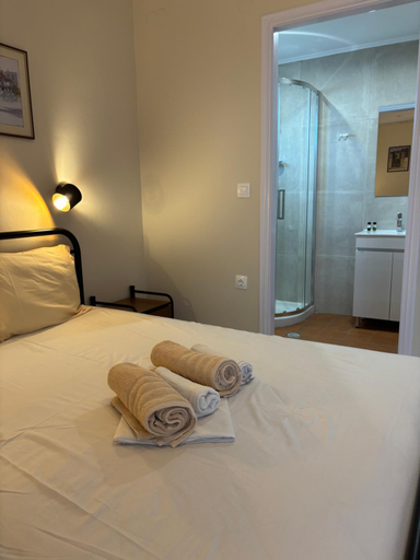 Bedroom, Polyxenis Rooms, Ionian Islands