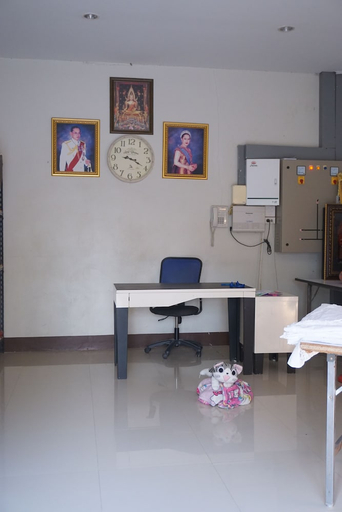 Others 4, S Ville Resort, Muang Uthai Thani
