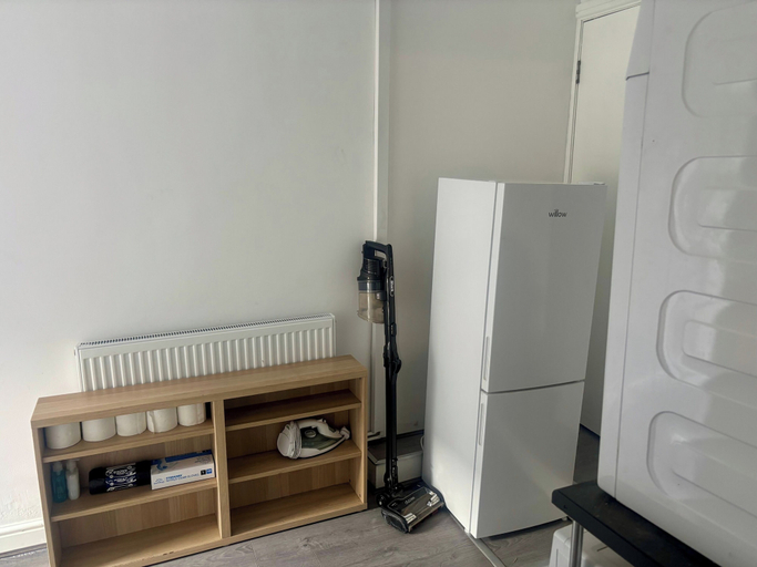 Interior 3, Serene Studio in Dudley, Sandwell