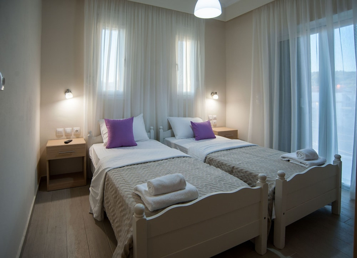 Bedroom 2, Vanessa's Rooms & Apartments, Epirus