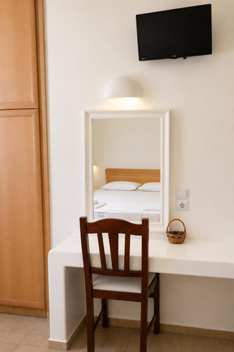 Bedroom 2, Filoxenia Apartments, South Aegean