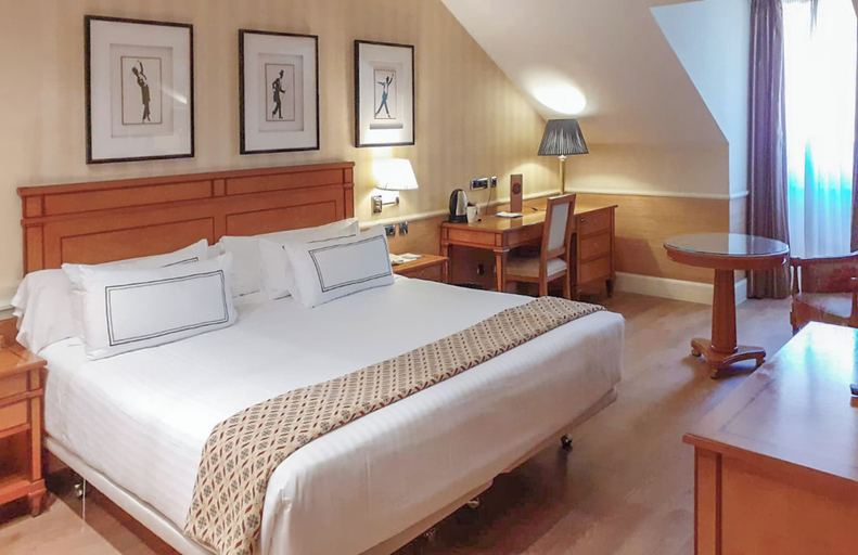 Bedroom 2, Melia Recoletos, Valladolid