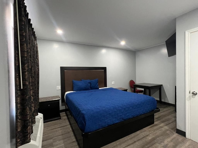 Bedroom 1, Pine Tree Inn, Los Angeles