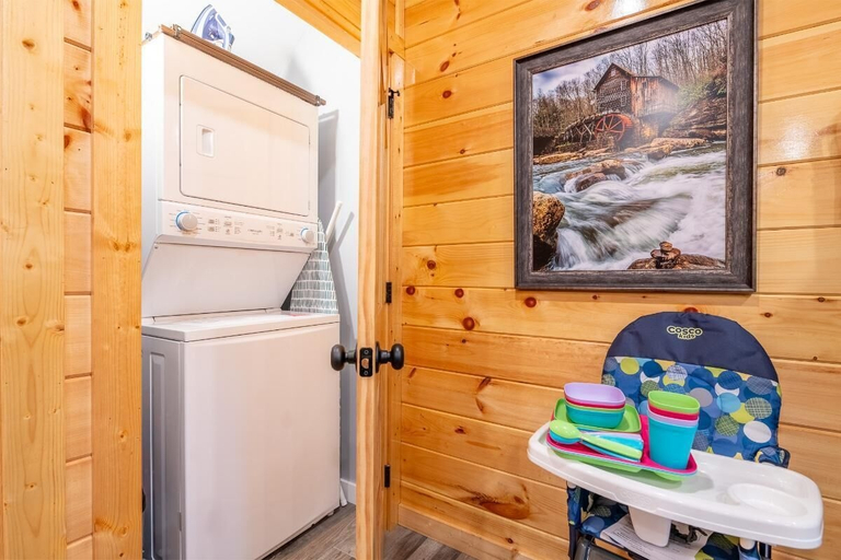 Interior 5, Blue Beauty, Sevier