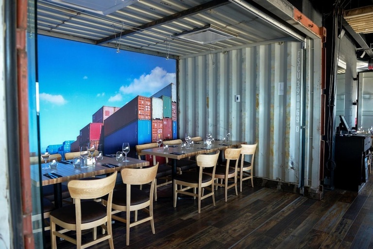 Food & Drinks 4, Pavillon sur Mer by Riôtel (150 metres from the main hotel), Matane
