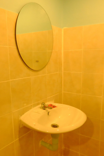 Bathroom 3, Kaikatak Resort, Klaeng