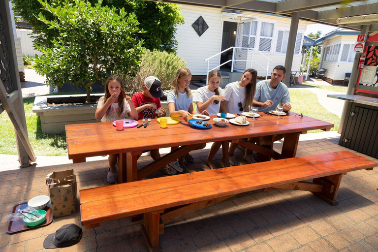 Food & Drinks, Forster Holiday Village, Great Lakes