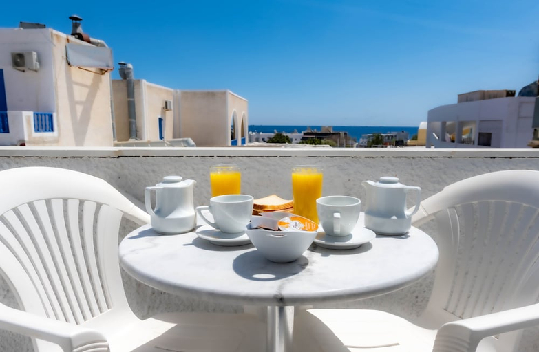 Food & Drinks 5, Join Us Low Cost Rooms, South Aegean