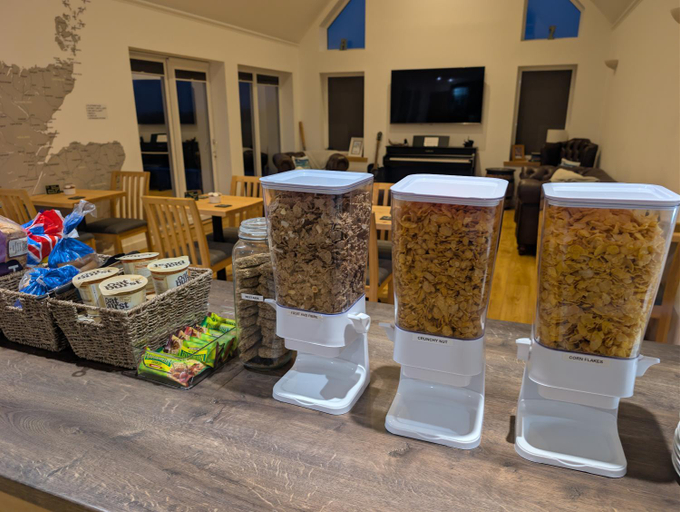 Food & Drinks 4, Flotnar Hus - Newbuild B&B, Highland