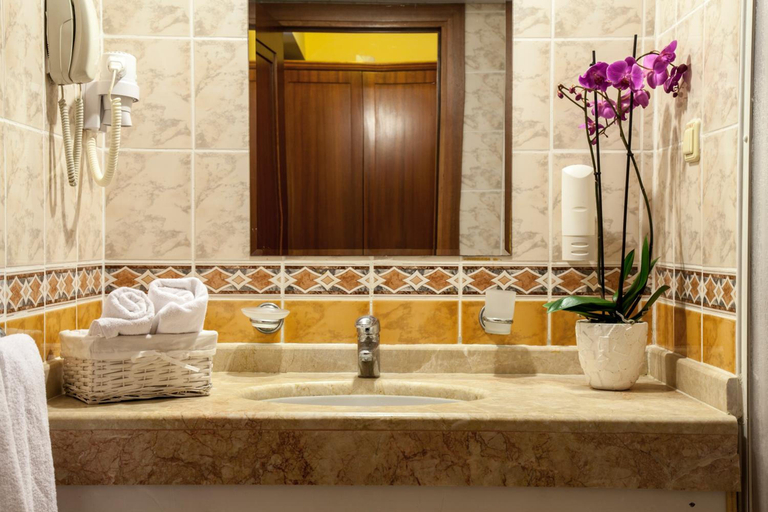 Bathroom 4, Golden Age Crystal Bodrum - All inclusive, Bodrum