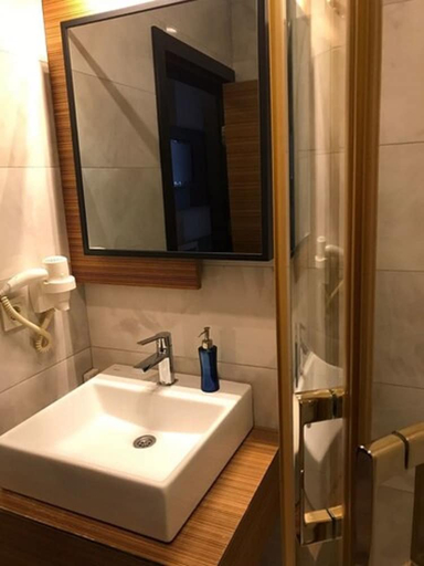 Bathroom 4, Aydinoglu Otel, Maltepe