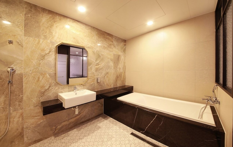 Bathroom 4, Gimpo Assem Hotel, Gimpo