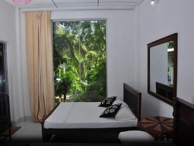 Bedroom, Water Garden Hotel, N. Palatha East