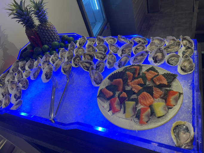 Food & Drinks 5, ADA Motel - Tuần Châu, Hạ Long