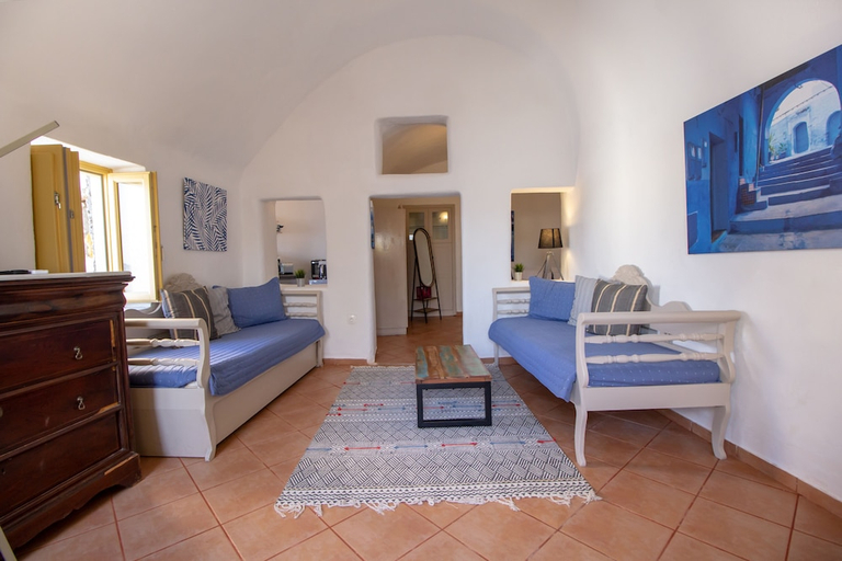Bedroom 2, Villa Ariadni, South Aegean