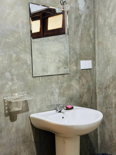Bathroom 3, Venora Hiriketiya, Dickwella