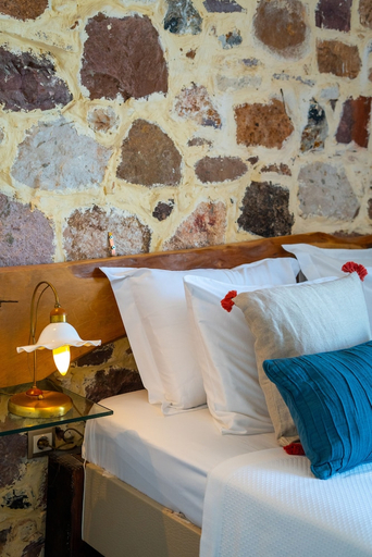 Bedroom 3, Cunda Battalos Küçük Otel, Ayvalık