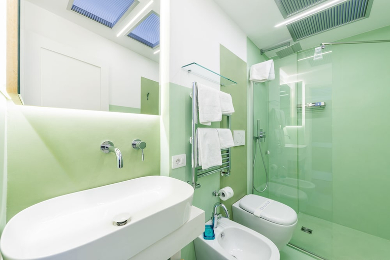Bathroom 3, Luiselle Charming Accommodation Sorrento, Napoli