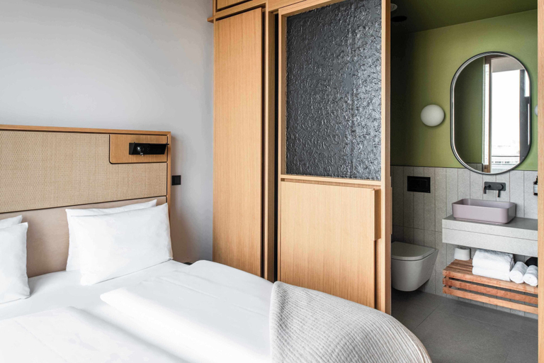 Bedroom 4, Locke at East Side Gallery, Berlin
