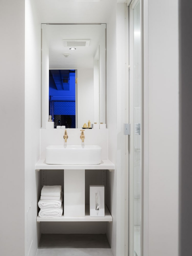 Bathroom 5, NOCTIS Akihabara-Suehirocho, Taitō