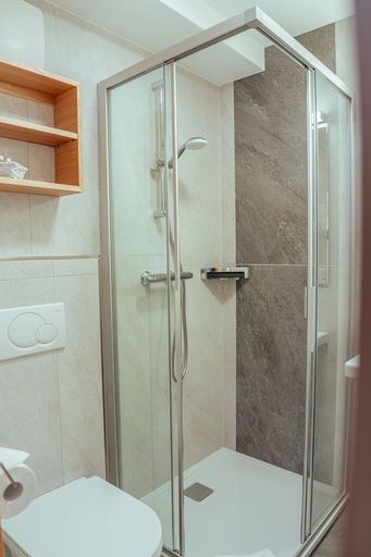 Bathroom 3, Hotel Gesser Sillian, Lienz