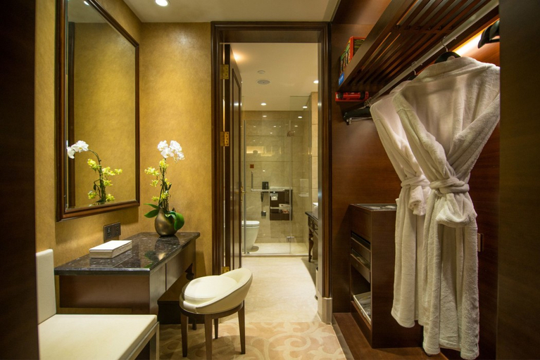 Bathroom 3, Malachite Hotel Dongguan, Dongguan