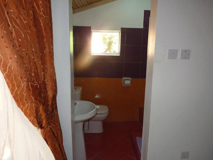 Bathroom 4, Kogelo Villas, Kisumu Central