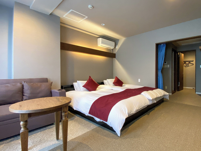 Bedroom 3, La Jolie Motomachi, Hakodate